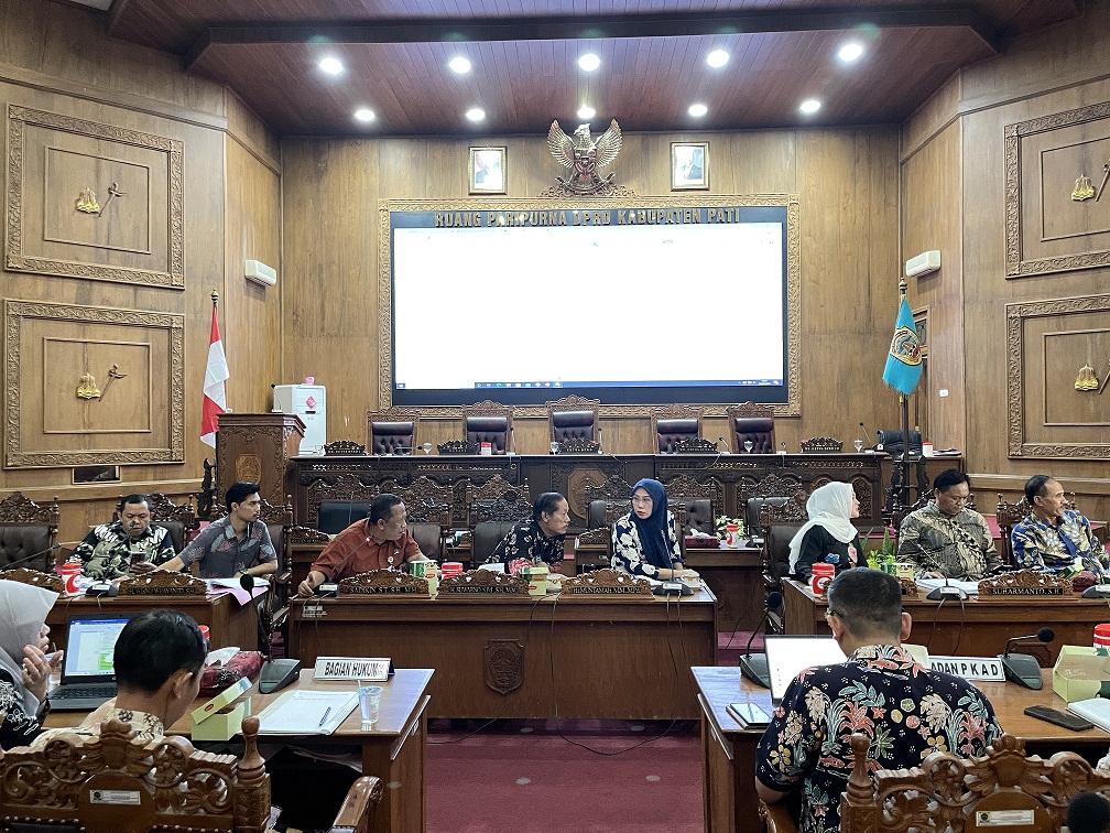 Bagian Hukum Bersama Bapemperda Matangkan Pembahasan Raperda Perubahan Pajak dan Retribusi Daerah